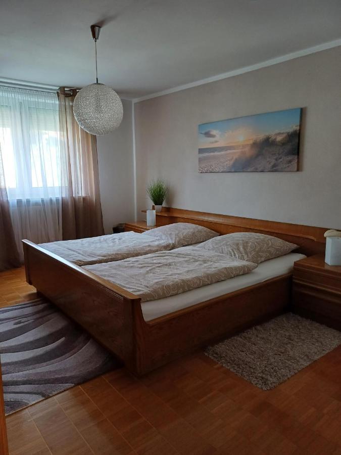 Schnaitsee Ferienwohnung Wenzl מראה חיצוני תמונה